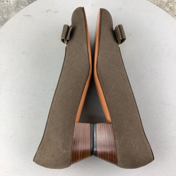 Salvatore Ferragamo Boutique NWOT Women's Size 8.5B Vara Brown Block Heel Pumps - Picture 10 of 16